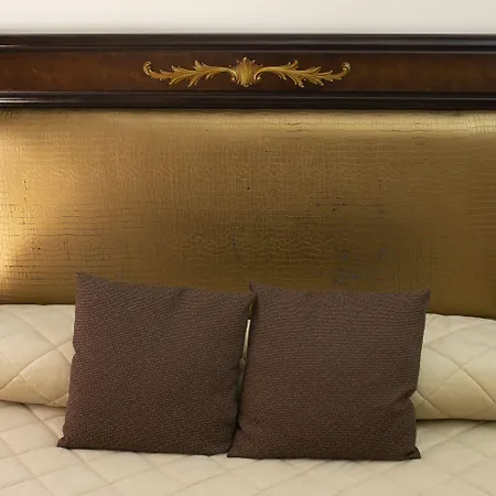 Hotel Lanfipe Palace Neapol