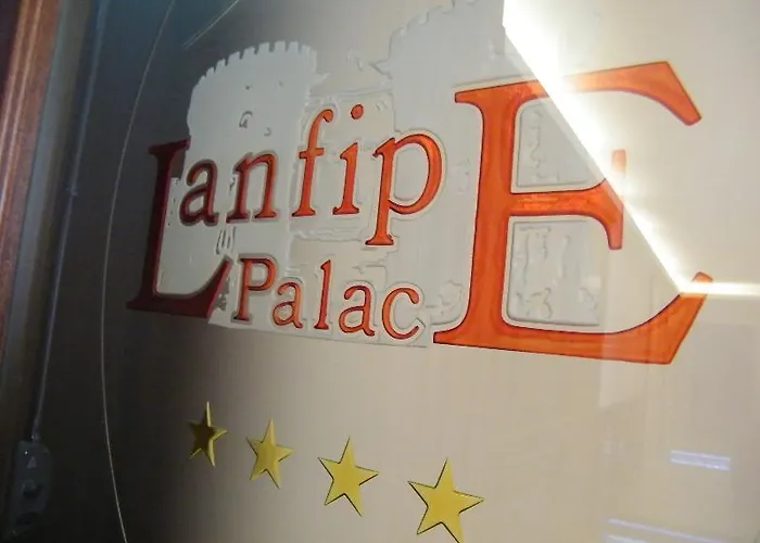 Lanfipe Palace 호텔
