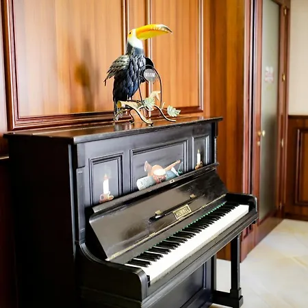 Lanfipe Palace נאפולי