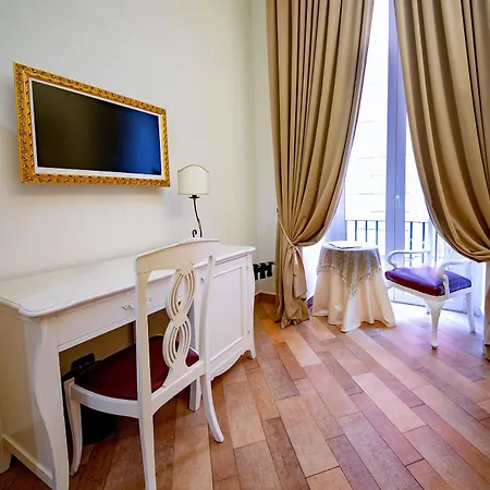מלון Lanfipe Palace