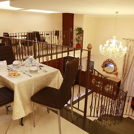 מלון Lanfipe Palace