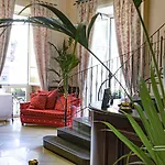 Lanfipe Palace