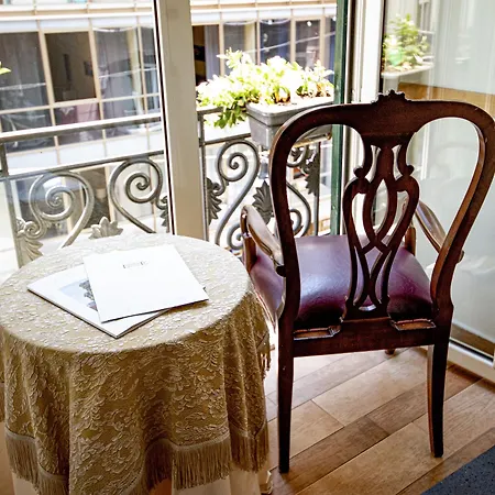 Lanfipe Palace Hotel Naples