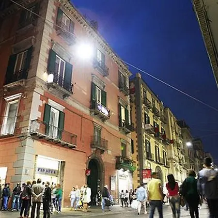 Lanfipe Palace 3* Naples