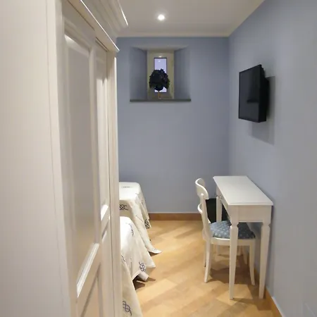 ホテル ランフィーペ パレス ナポリ