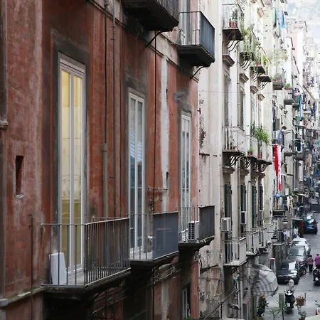 ランフィーペ パレス ホテル ナポリ