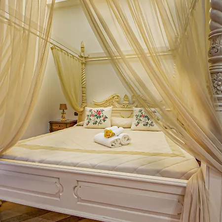 Lanfipe Palace 3*