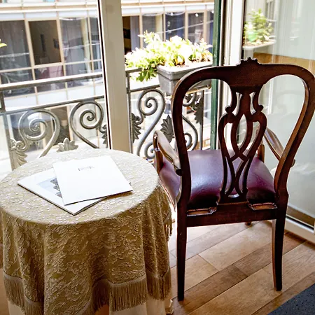 ランフィーペ パレス ホテル