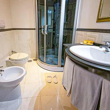 Lanfipe Palace Hotel