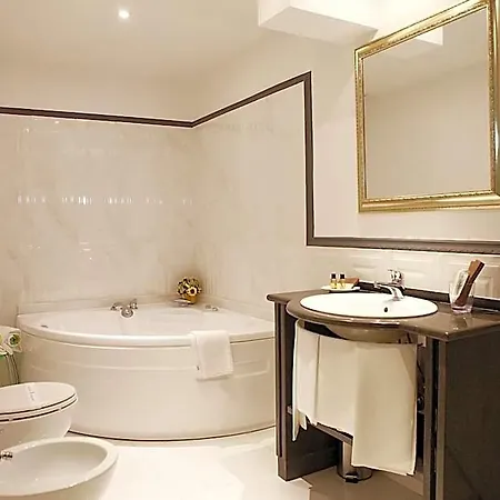 Lanfipe Palace Hotel 3*