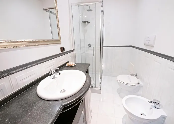 酒店 兰辉派宫酒店 3*