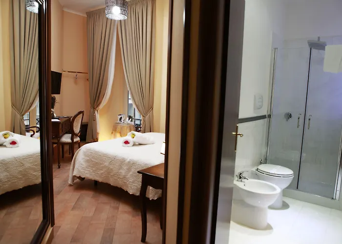 Lanfipe Palace Hotel Nápoles