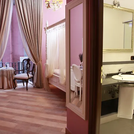 Lanfipe Palace فندق نابولي