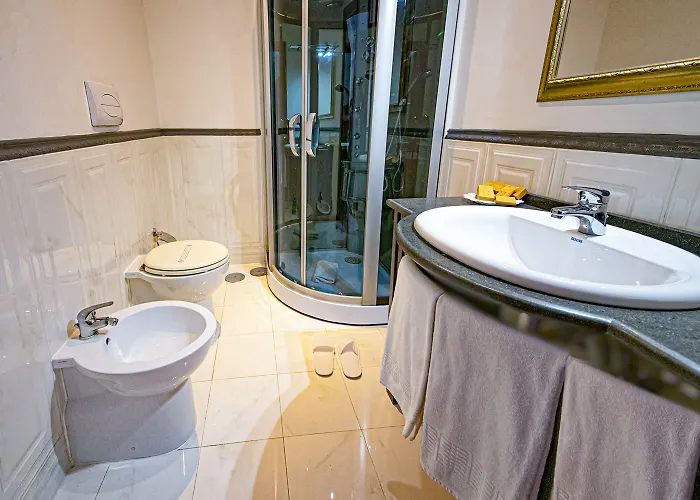 Lanfipe Palace 호텔