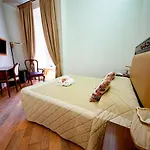 Lanfipe Palace 3* Νάπολη